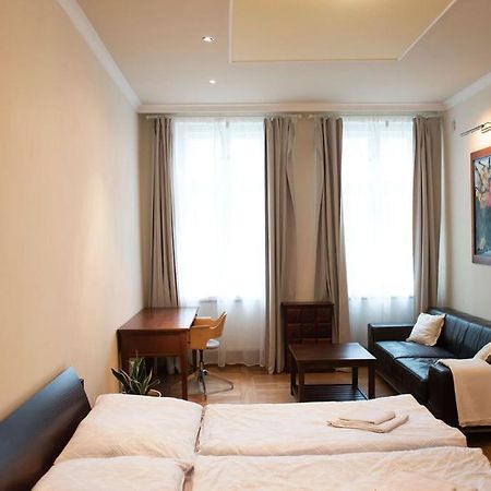 Velky Apartman Bratislava Ngoại thất bức ảnh