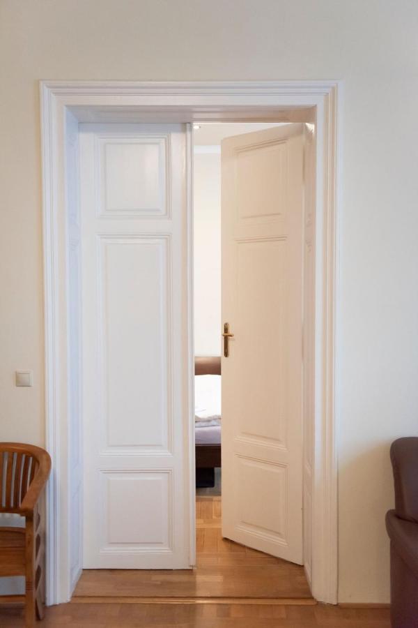Velky Apartman Bratislava Ngoại thất bức ảnh