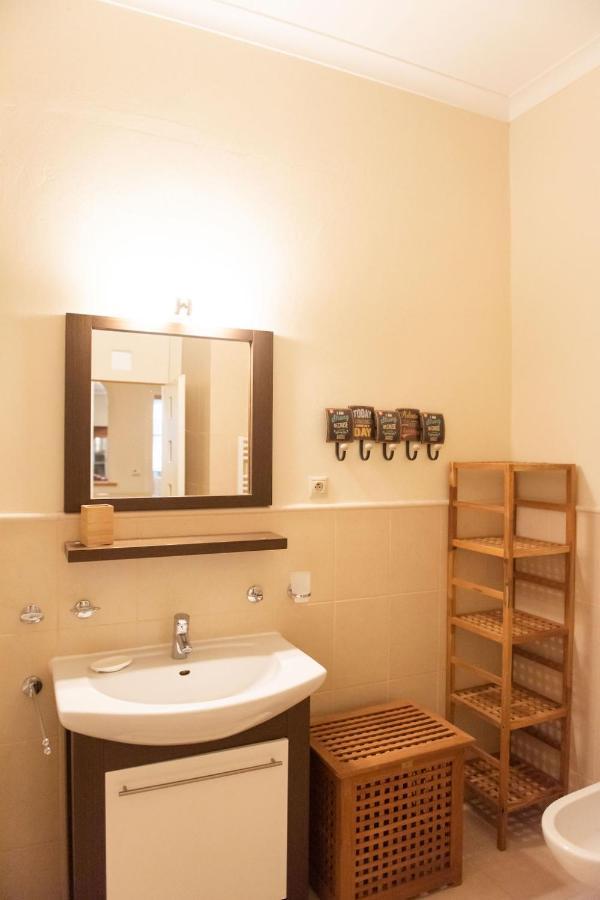 Velky Apartman Bratislava Ngoại thất bức ảnh